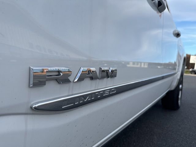 Used 2019 RAM 1500 Limited AWD/4WD image 24