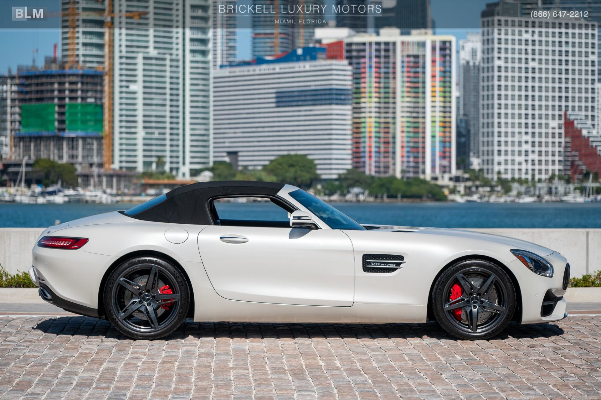 Used 2018 Mercedes-Benz AMG GT Roadster image 11