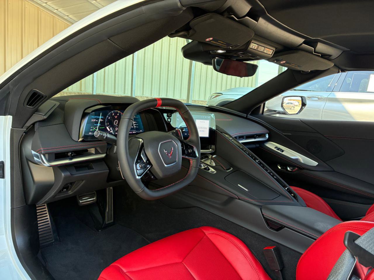 Used 2024 Chevrolet Corvette Stingray Coupe w/ Z51 Performance Package image 12