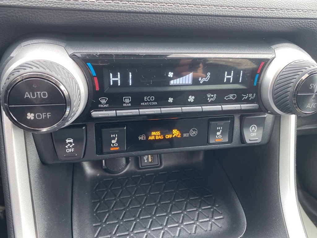 Used 2023 Toyota RAV4 XLE image 37