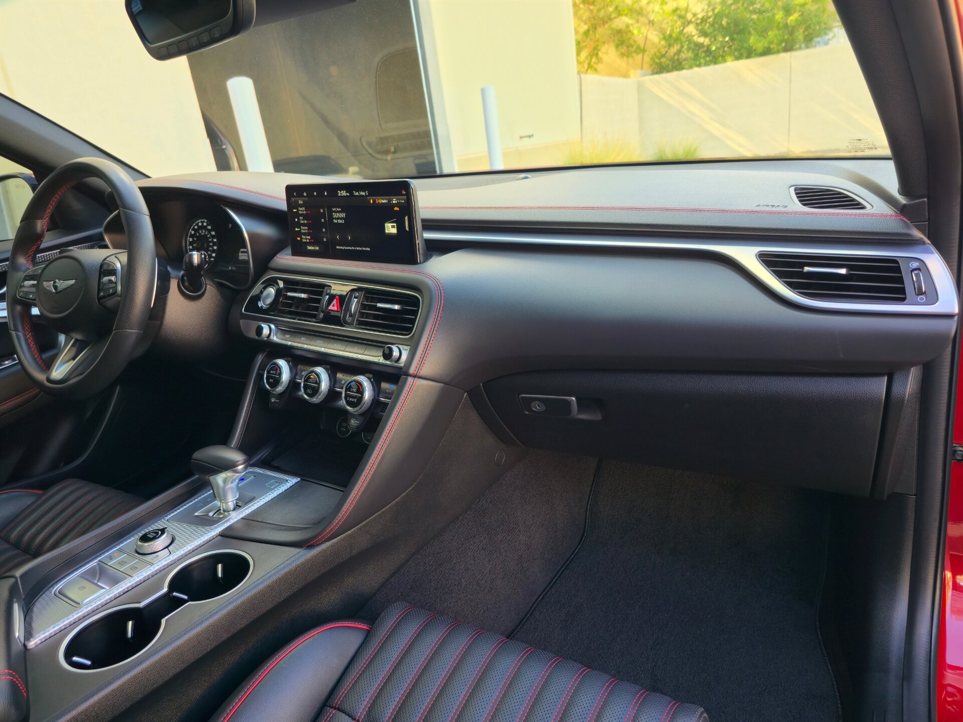 Used 2023 Genesis G70 2.0T w/ Sport Prestige Package RWD image 27