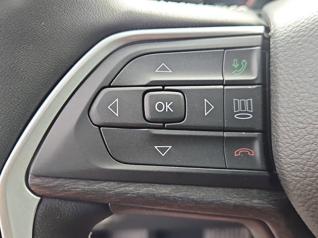 New 2026 Jeep Grand Cherokee Altitude RWD image 23