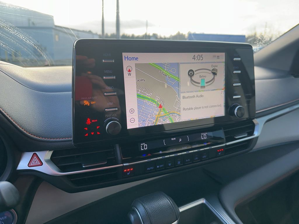 Used 2021 Toyota Sienna XSE image 29