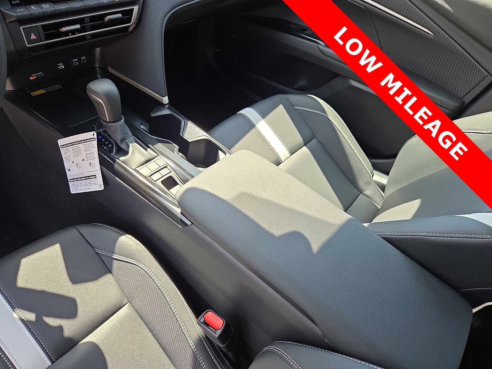Used 2025 Toyota Camry SE FWD image 25
