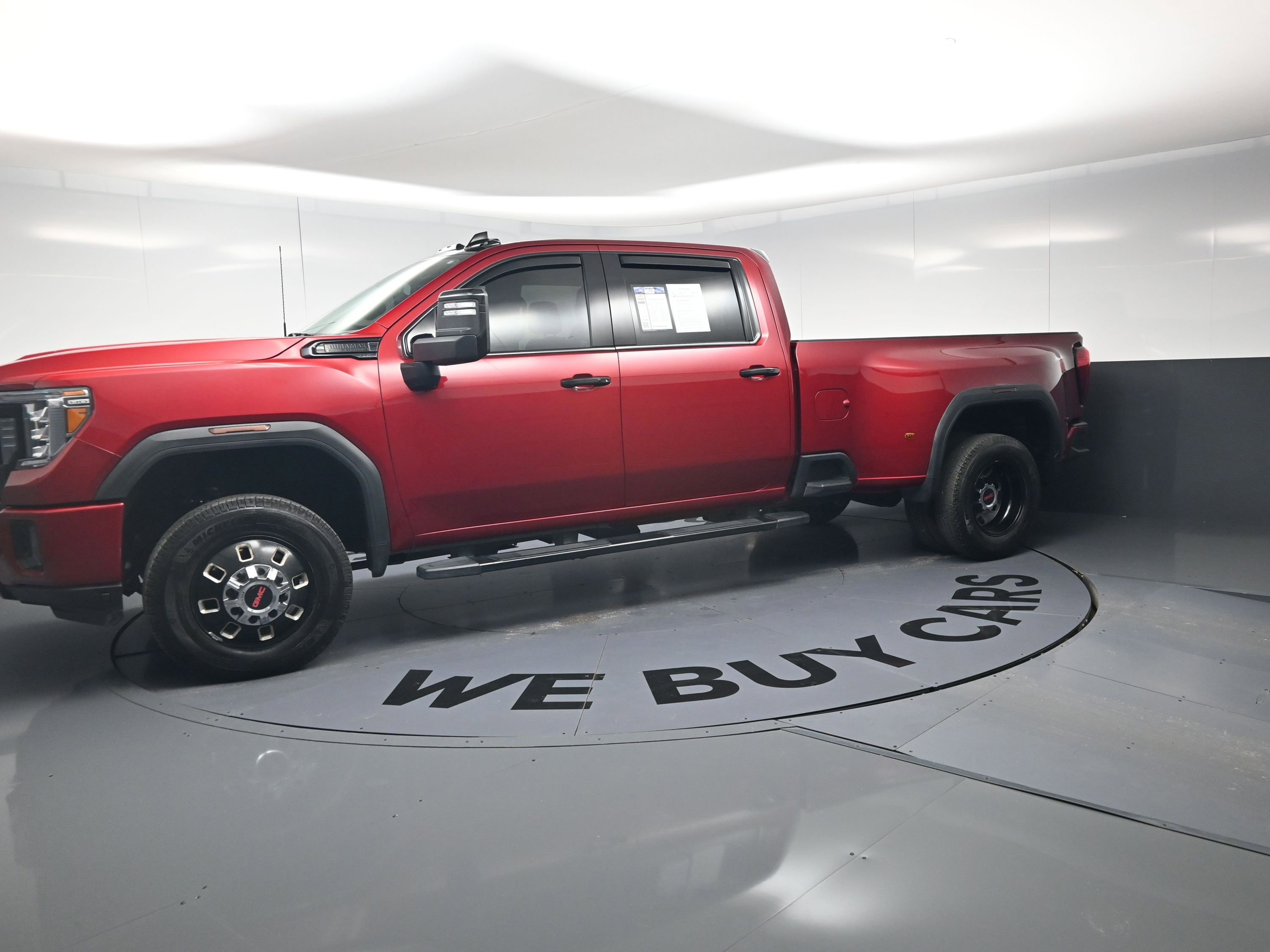 Used 2022 GMC Sierra 3500 Denali AWD/4WD image 6