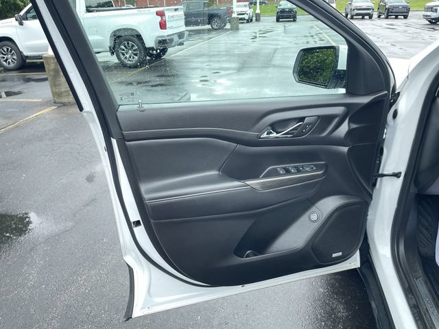 Certified 2023 GMC Acadia SLT FWD image 22