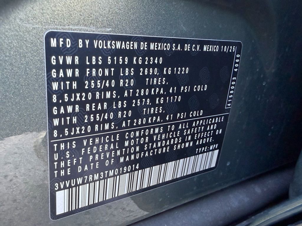 Used 2026 Volkswagen Tiguan SEL R-Line image 38