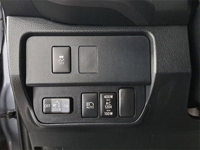Used 2020 Toyota Tacoma TRD Off-Road image 23