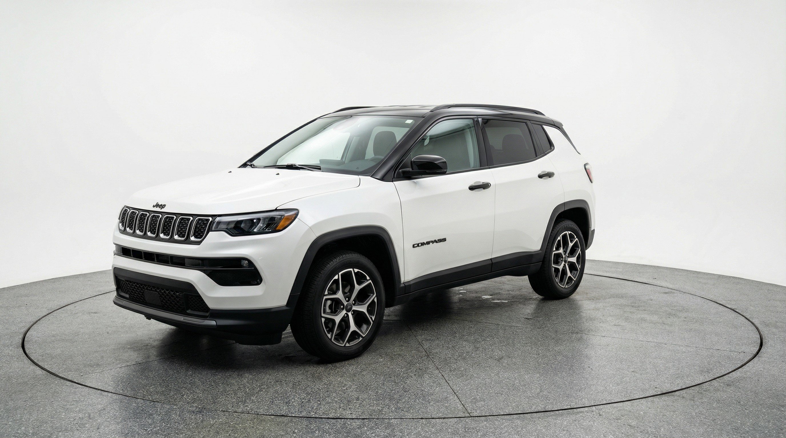 Used 2025 Jeep Compass Limited image 3
