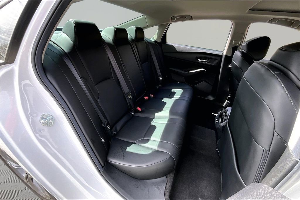 Used 2025 Honda Accord EX-L image 19