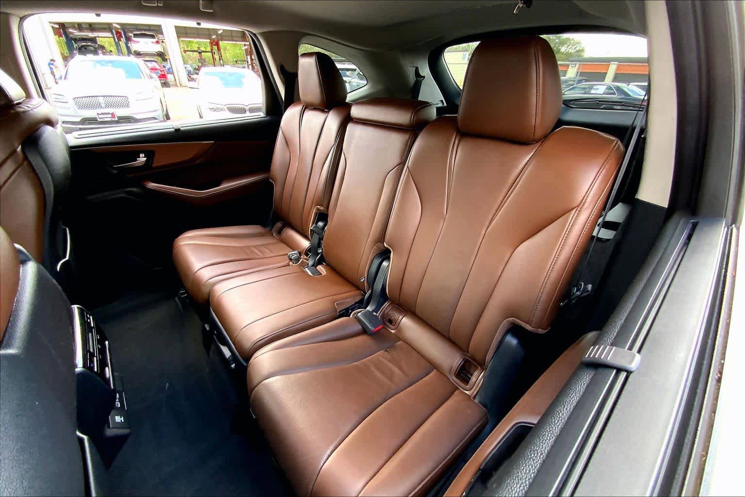 Certified 2023 Acura MDX FWD w/ Technology Package image 20