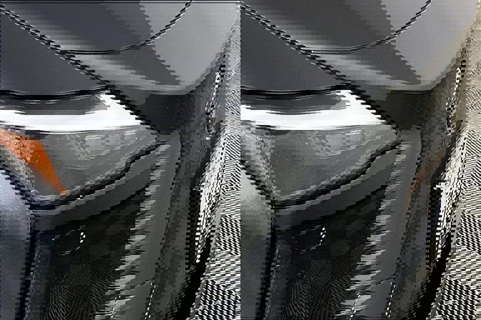 Used 2023 Lexus RZ 450e Premium image 29