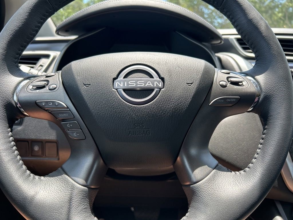 Certified 2024 Nissan Murano SV FWD image 24