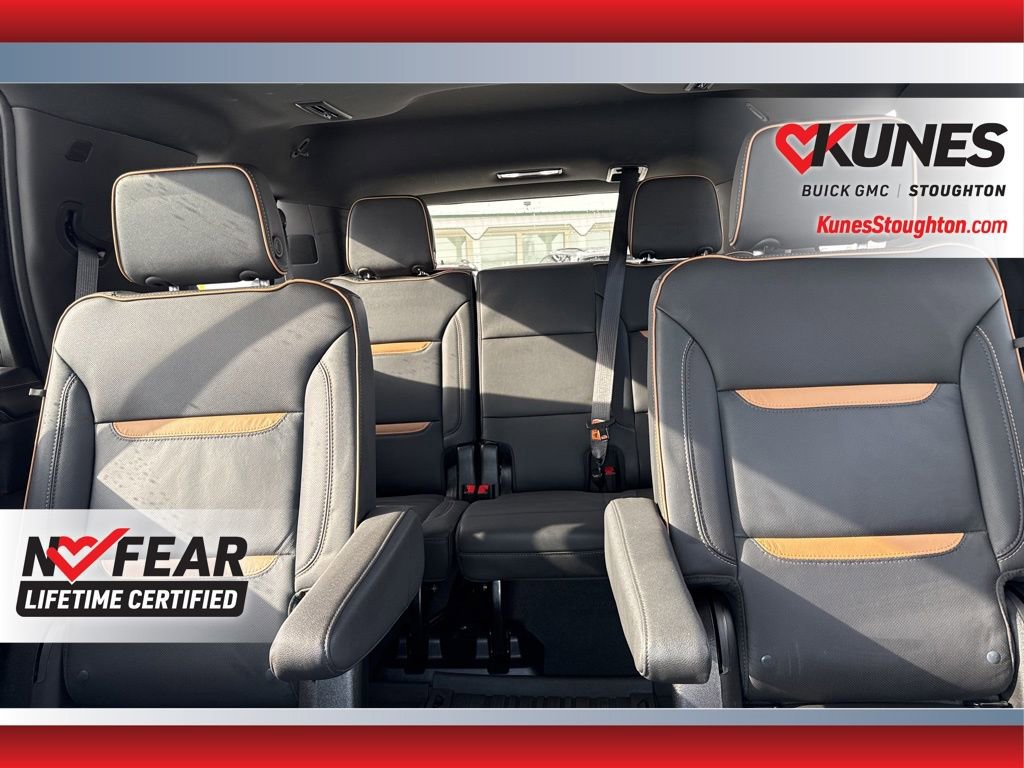 Used 2024 GMC Yukon AT4 AWD/4WD image 37