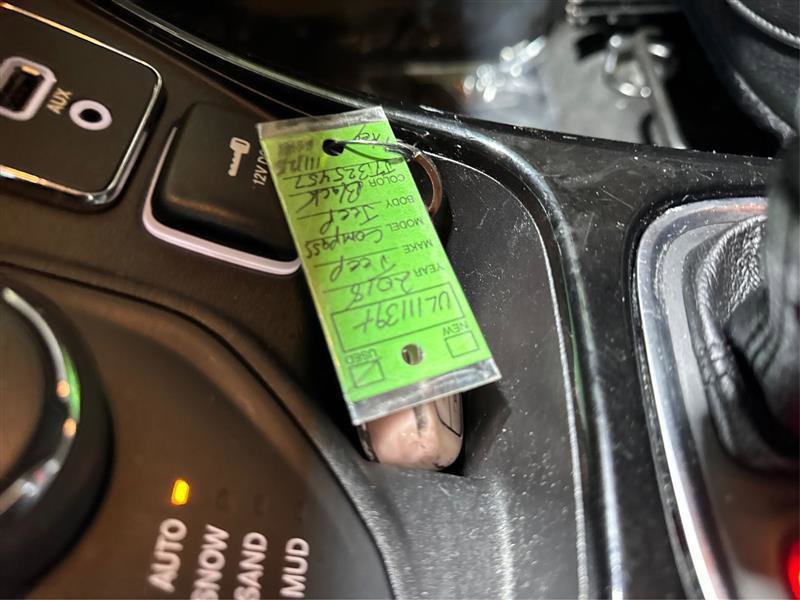 Used 2018 Jeep Compass Latitude image 24