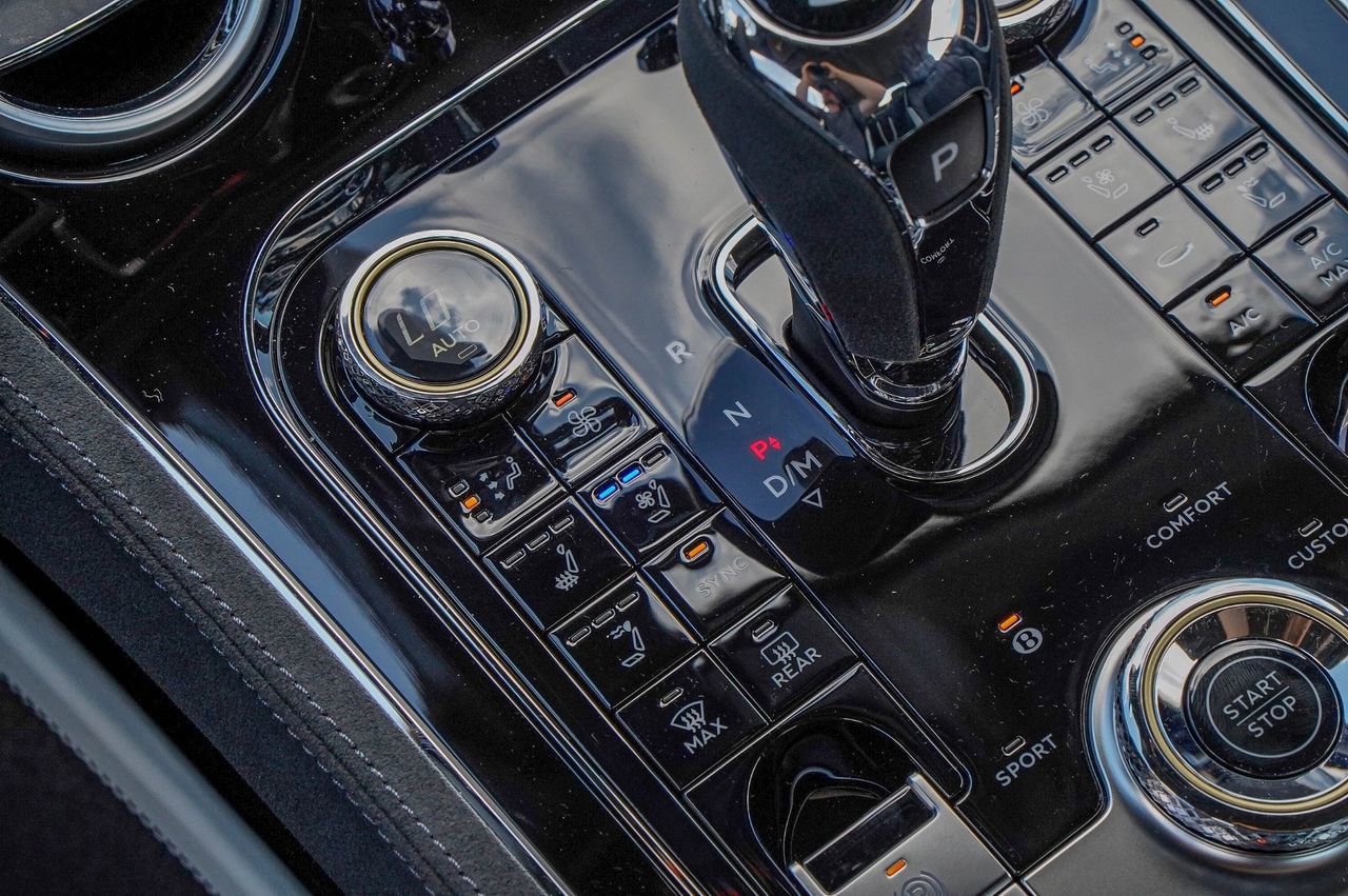 New 2025 Bentley Continental GT Speed AWD/4WD image 32