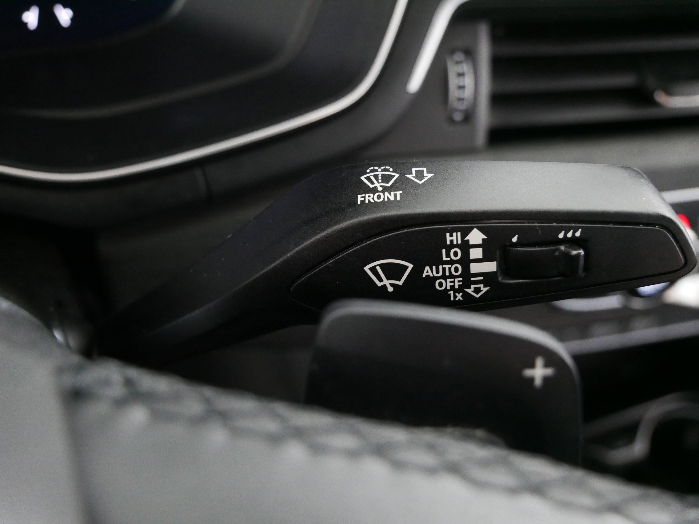 Used 2024 Audi A4 2.0T Premium Plus image 32