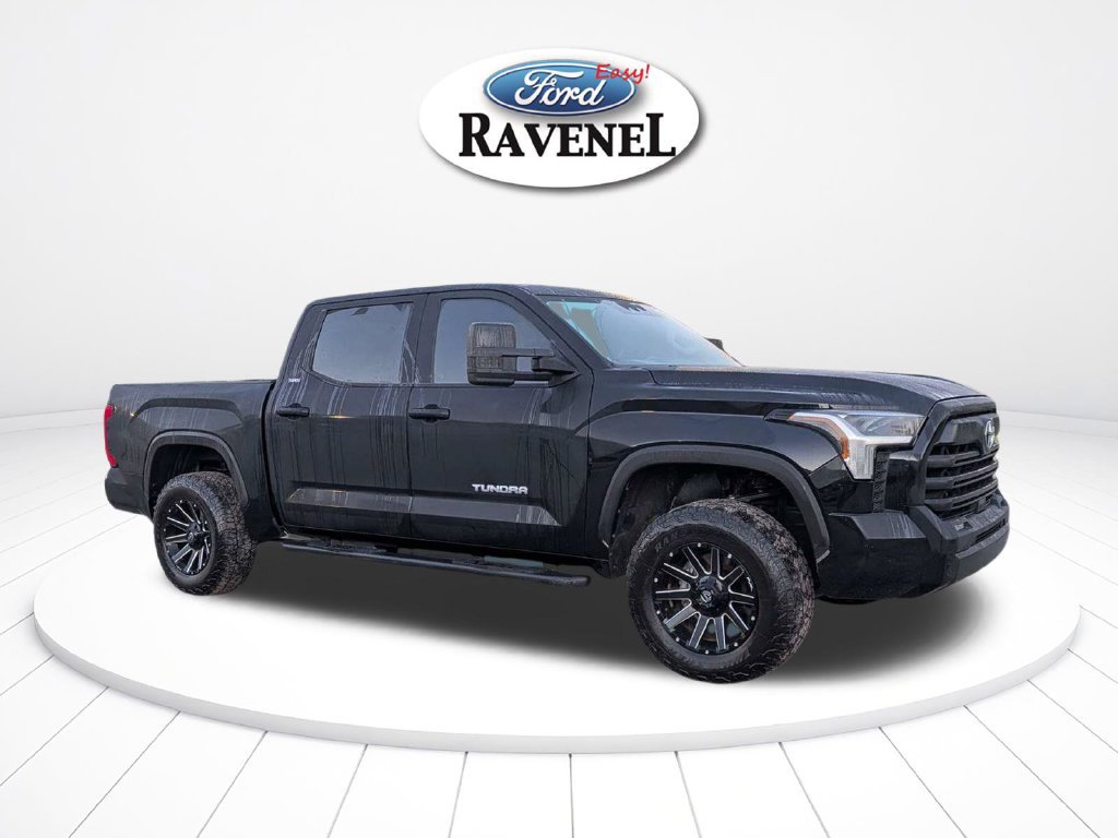 Used 2024 Toyota Tundra SR5 AWD/4WD image 2