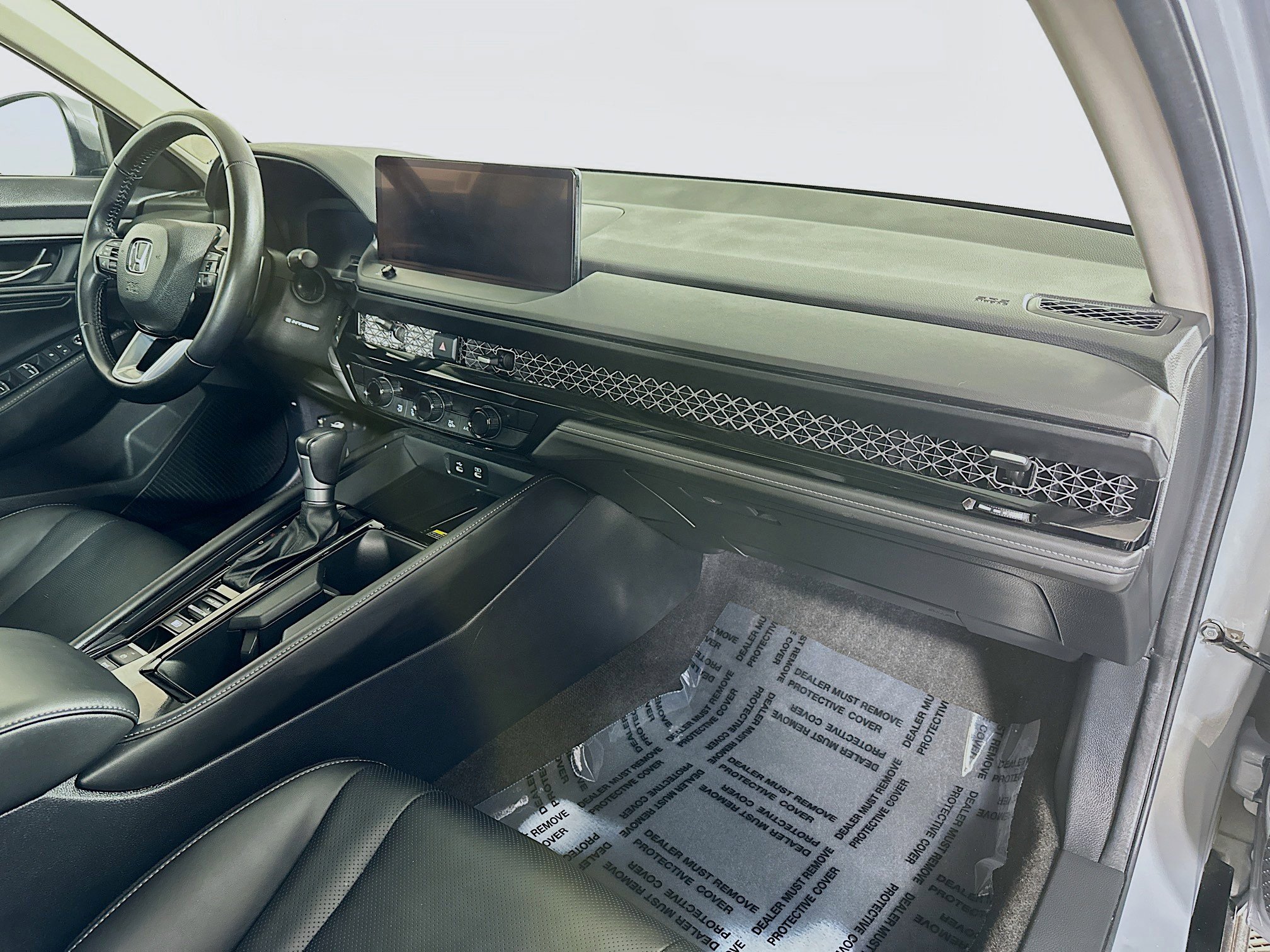 Used 2024 Honda Accord Touring image 29