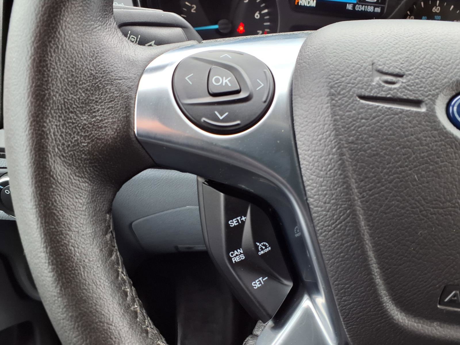 Used 2019 Ford Transit 150 XLT RWD image 17