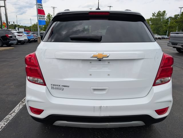 Used 2022 Chevrolet Trax LT w/ LT Convenience Package AWD/4WD image 4