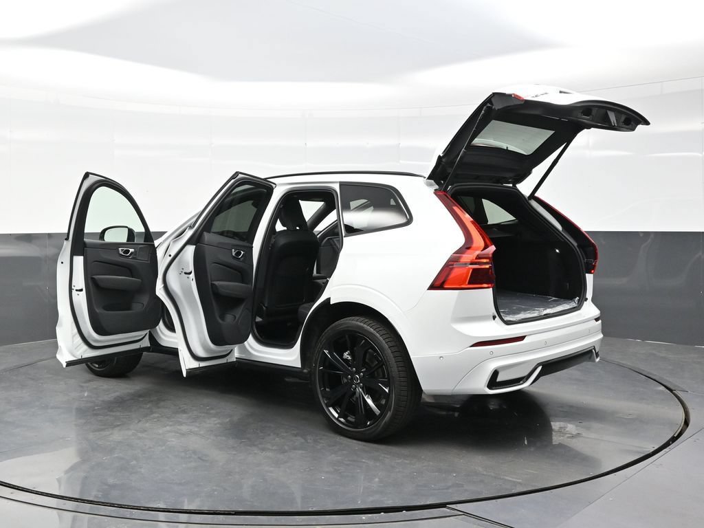 New 2026 Volvo XC60 T8 Ultra w/ Climate Package AWD/4WD image 44