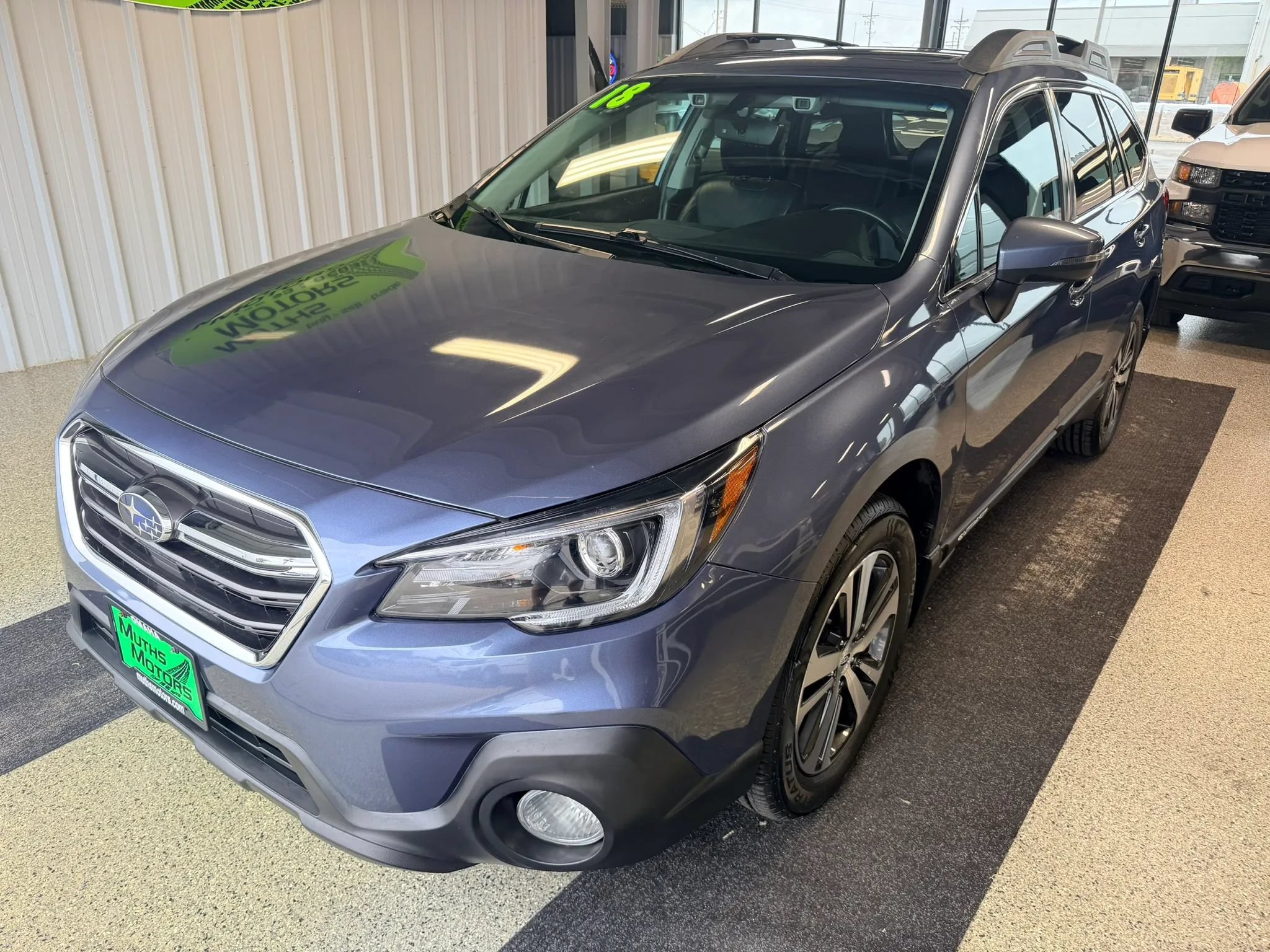 Used 2018 Subaru Outback 2.5i Limited AWD/4WD image 1