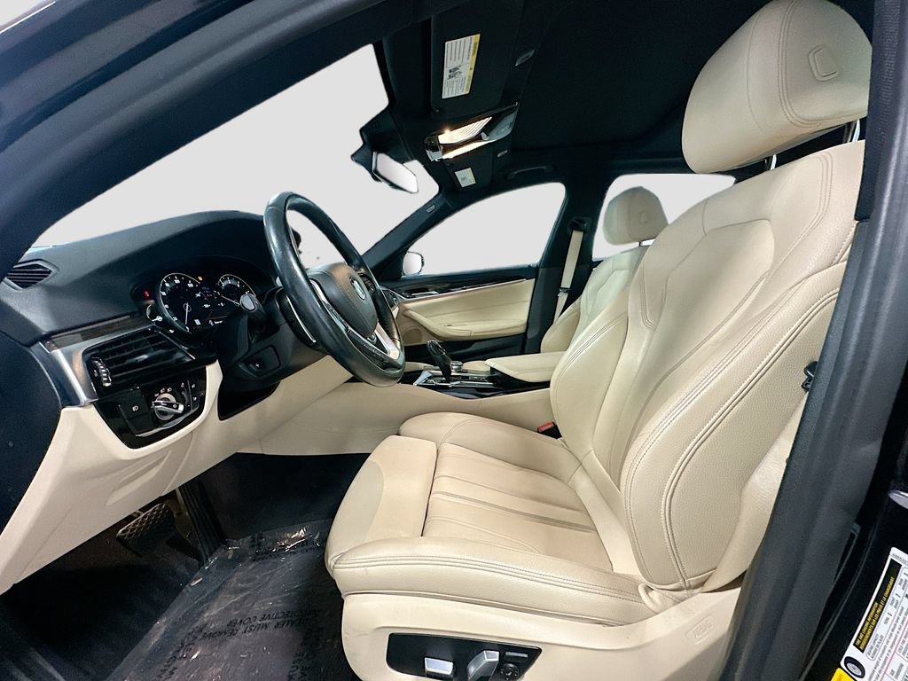 Used 2018 BMW 530i xDrive w/ Premium Package AWD/4WD image 22