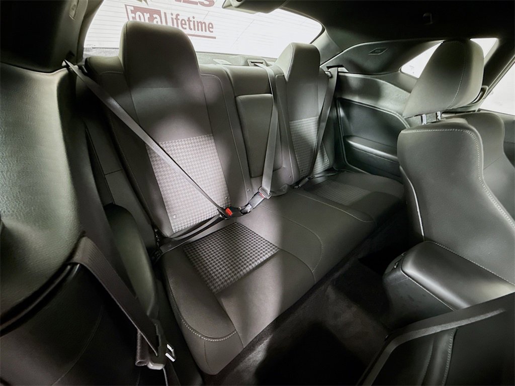 Used 2017 Dodge Challenger R/T Scat Pack image 27