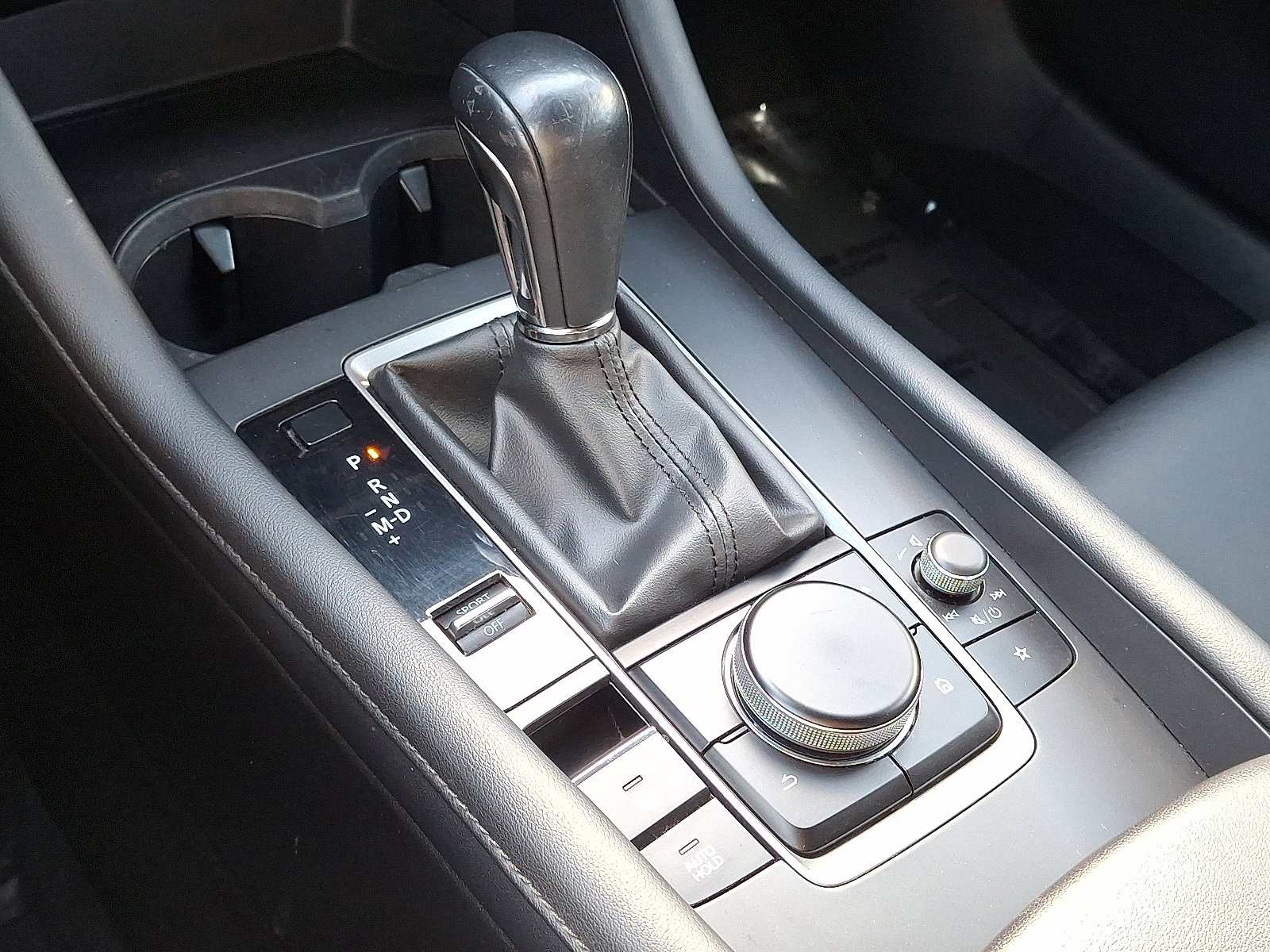 Used 2023 MAZDA MAZDA3 s image 15