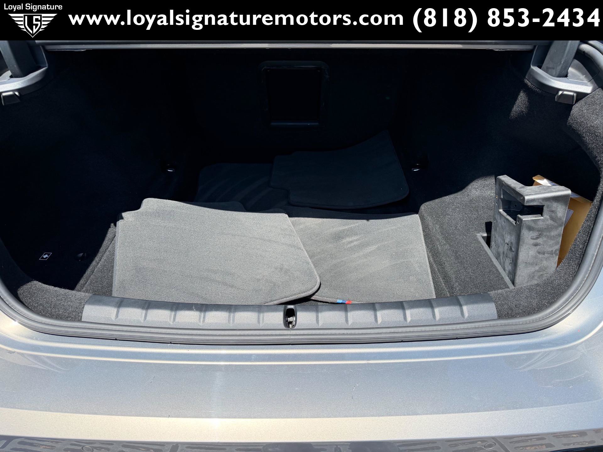 Used 2023 BMW 740i RWD image 11