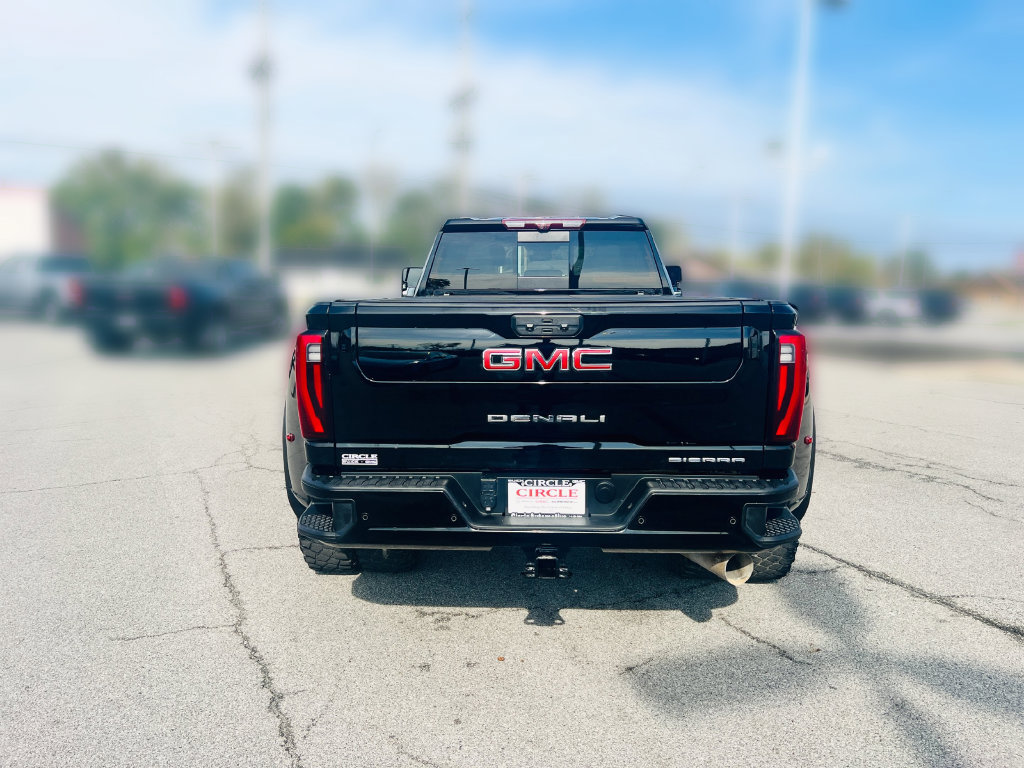 Used 2024 GMC Sierra 3500 Denali w/ Denali Reserve Package AWD/4WD image 5