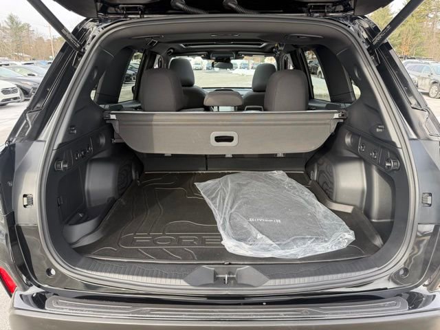 Used 2025 Subaru Forester Premium image 9