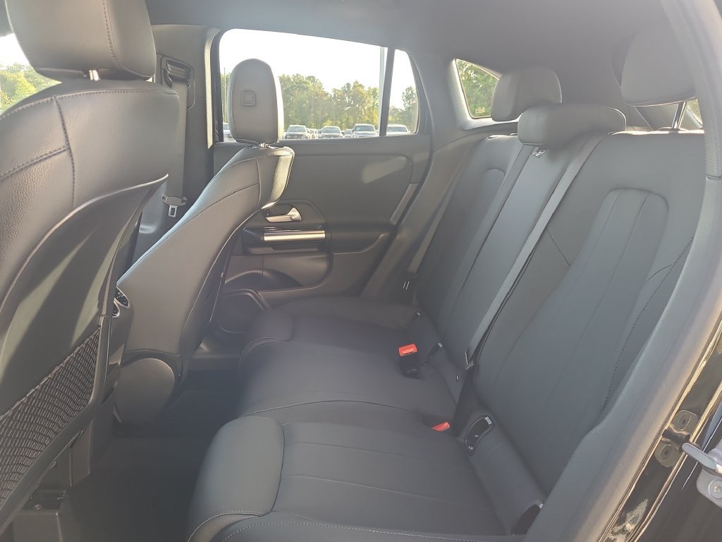 Certified 2026 Mercedes-Benz GLA 250 4MATIC image 13