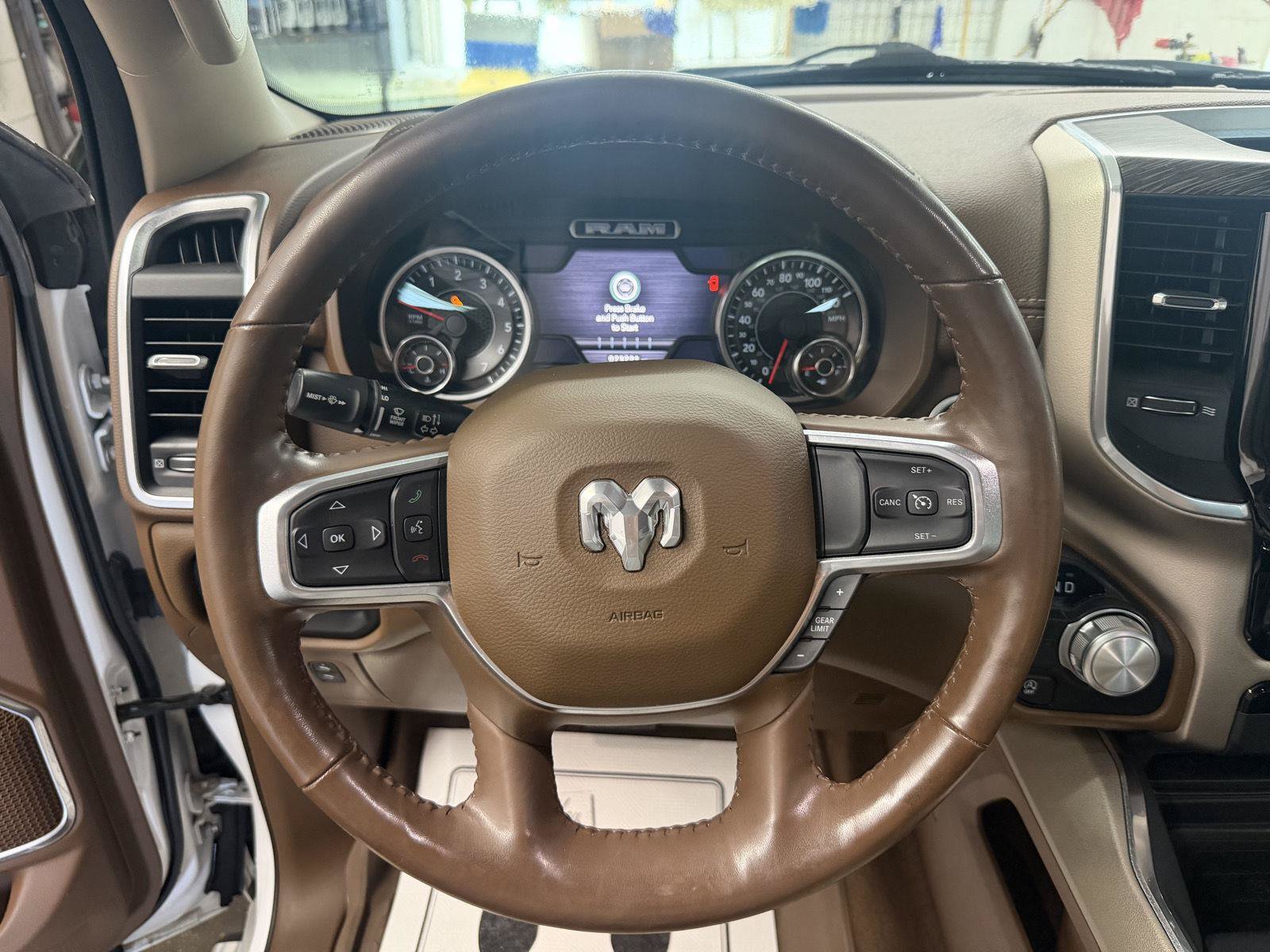 Used 2020 RAM 1500 Laramie RWD image 21