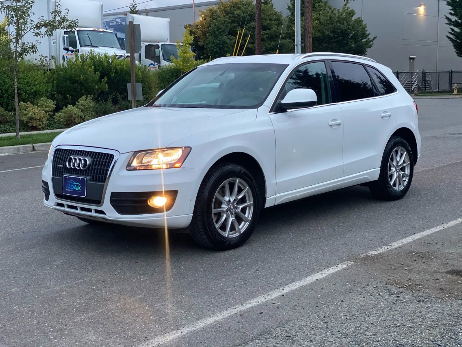 Used 2011 Audi Q5 2.0T Premium image 3