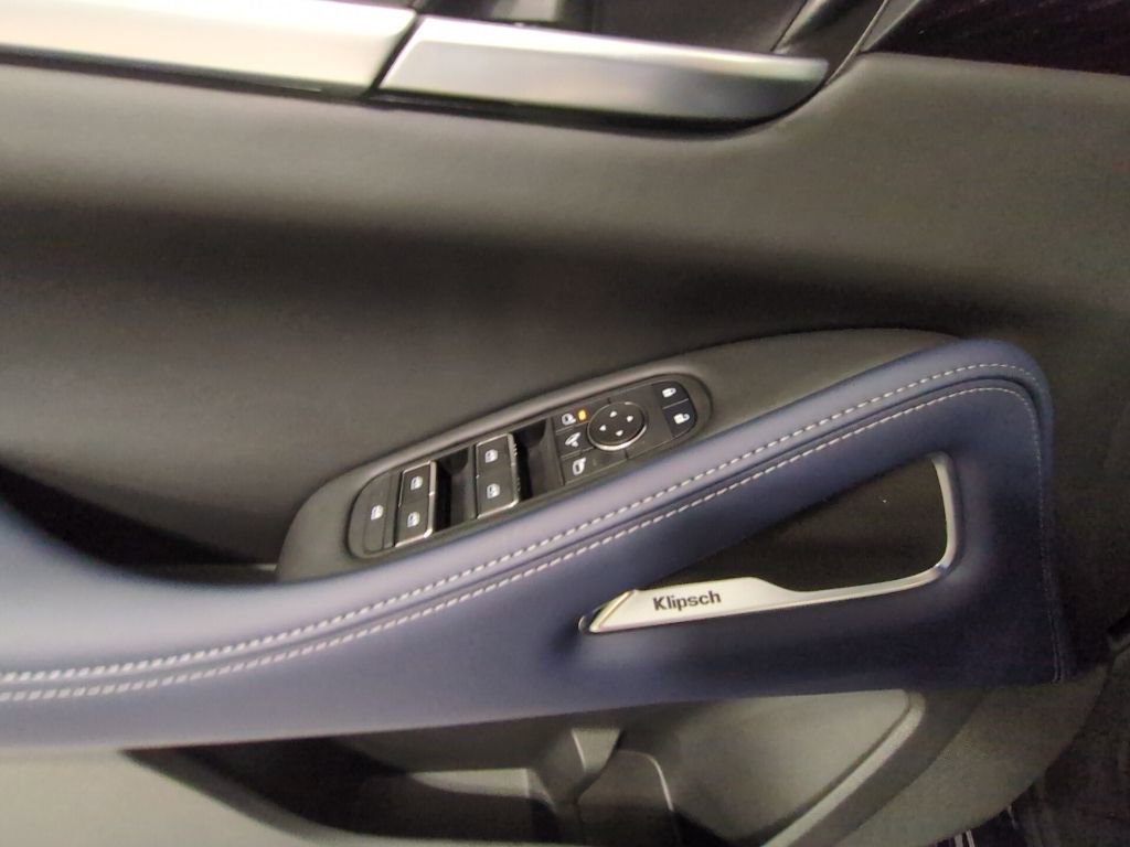 New 2026 INFINITI QX60 Sport w/ Dark Cargo Package image 10