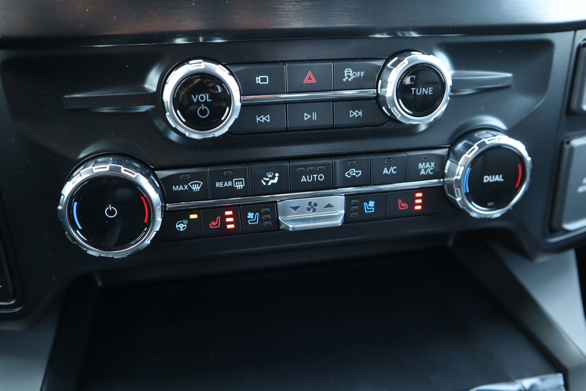 New 2026 Ford F250 Lariat AWD/4WD image 8