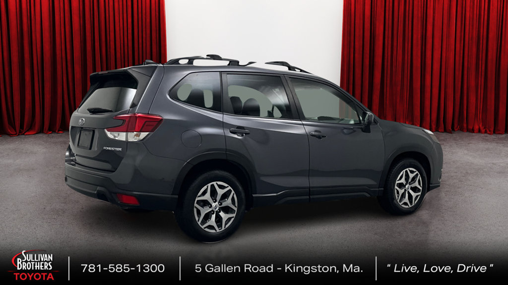 Used 2024 Subaru Forester Premium AWD/4WD image 5