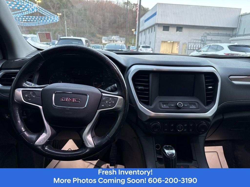 Used 2019 GMC Acadia SLE w/ LPO, Floor Liner Package image 8