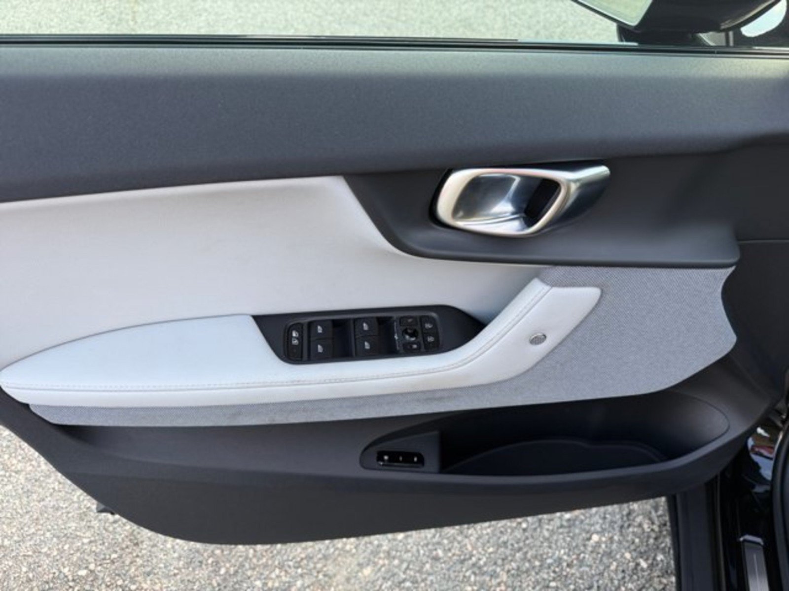 Used 2023 Polestar Polestar 2 w/ Pilot Pack AWD/4WD image 22