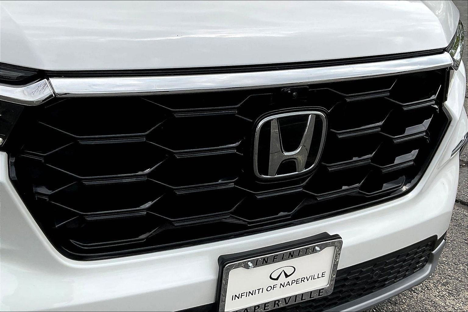 Used 2025 Honda Pilot Elite image 34