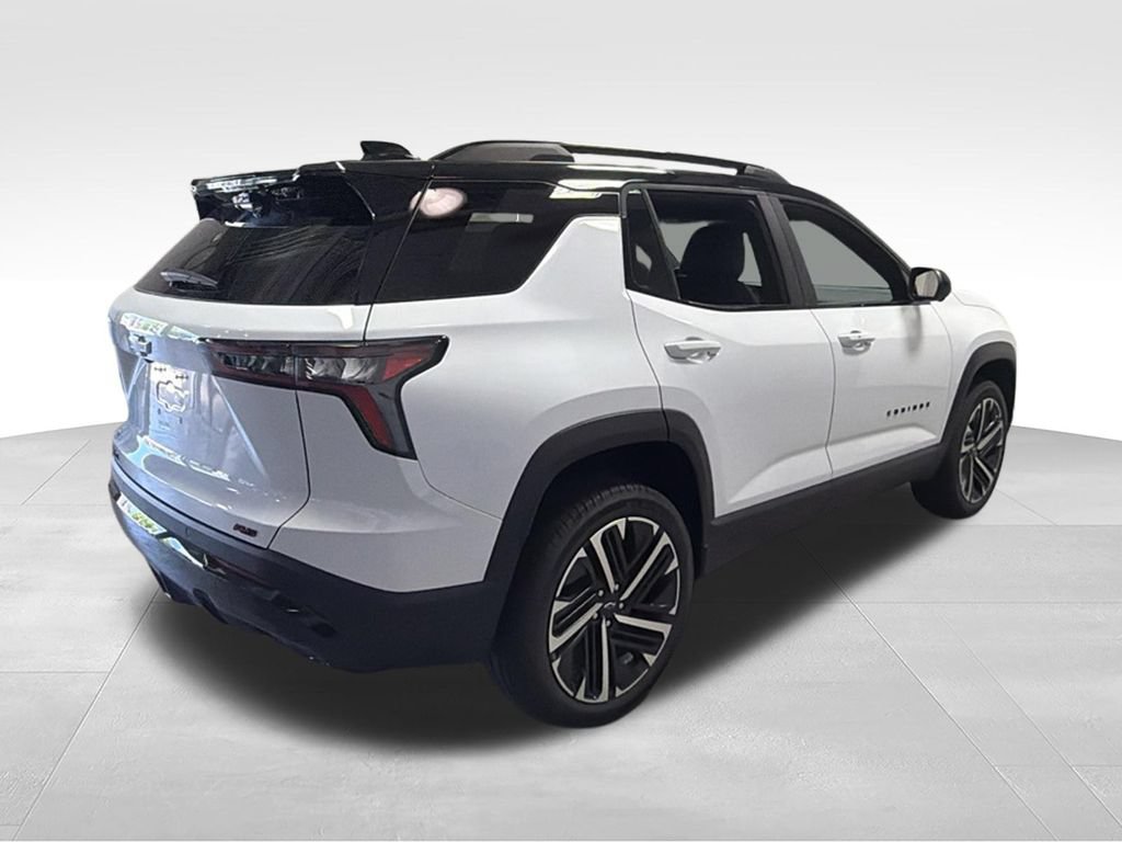 New 2026 Chevrolet Equinox RS w/ Convenience Package III FWD image 8
