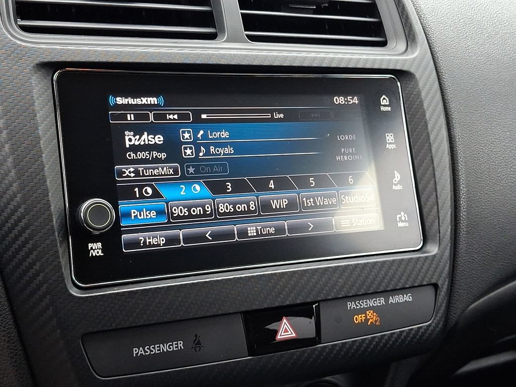 Used 2018 Mitsubishi Outlander Sport SE AWD/4WD image 16