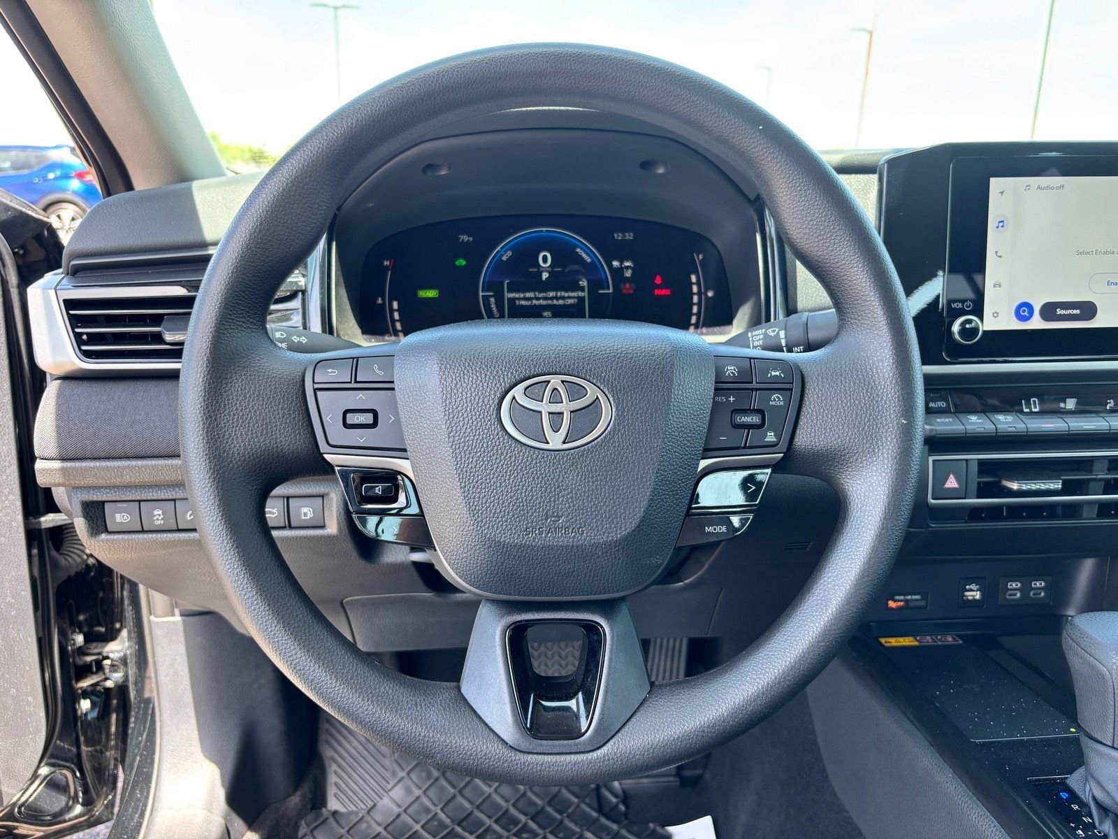 Used 2026 Toyota Camry LE FWD image 17