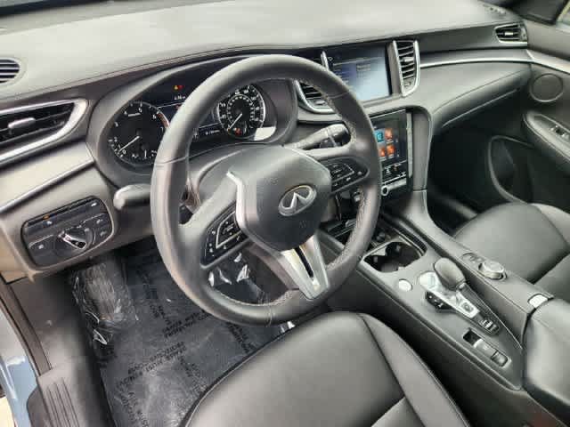 Used 2022 INFINITI QX55 Luxe w/ Cargo Package AWD/4WD image 2