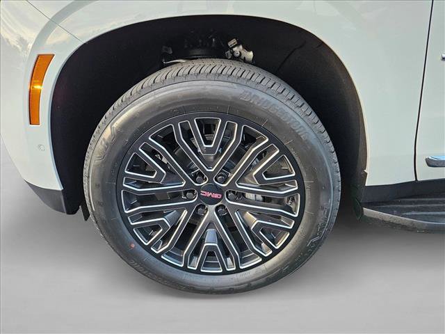 New 2026 GMC Yukon XL Elevation AWD/4WD image 10