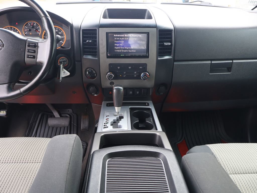 Used 2011 Nissan Titan S image 25