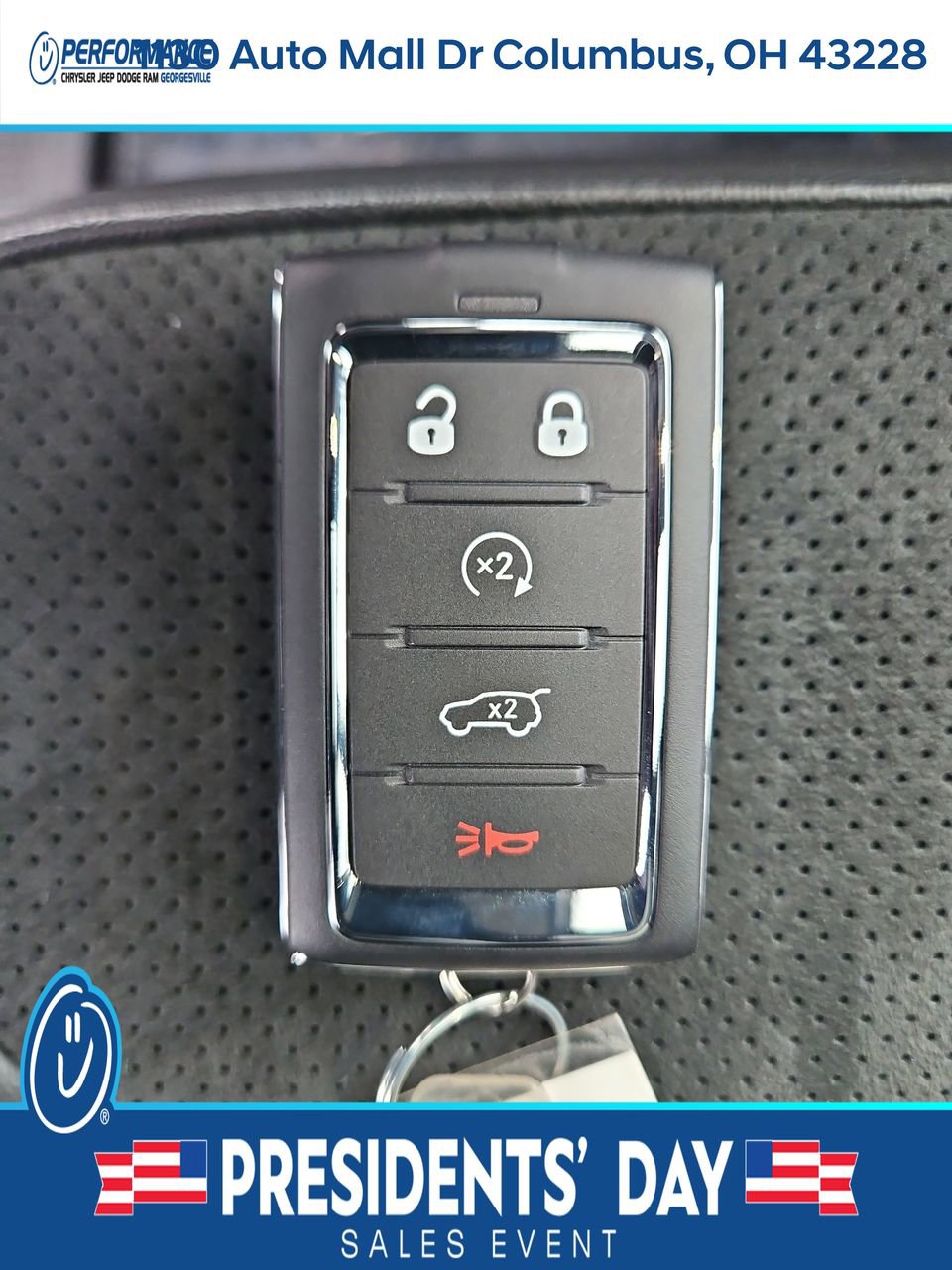 New 2025 Jeep Grand Cherokee Altitude image 32