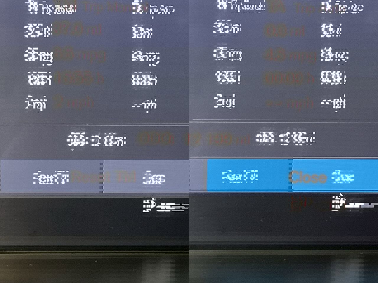 Used 2025 Volvo XC40 B5 Core image 16